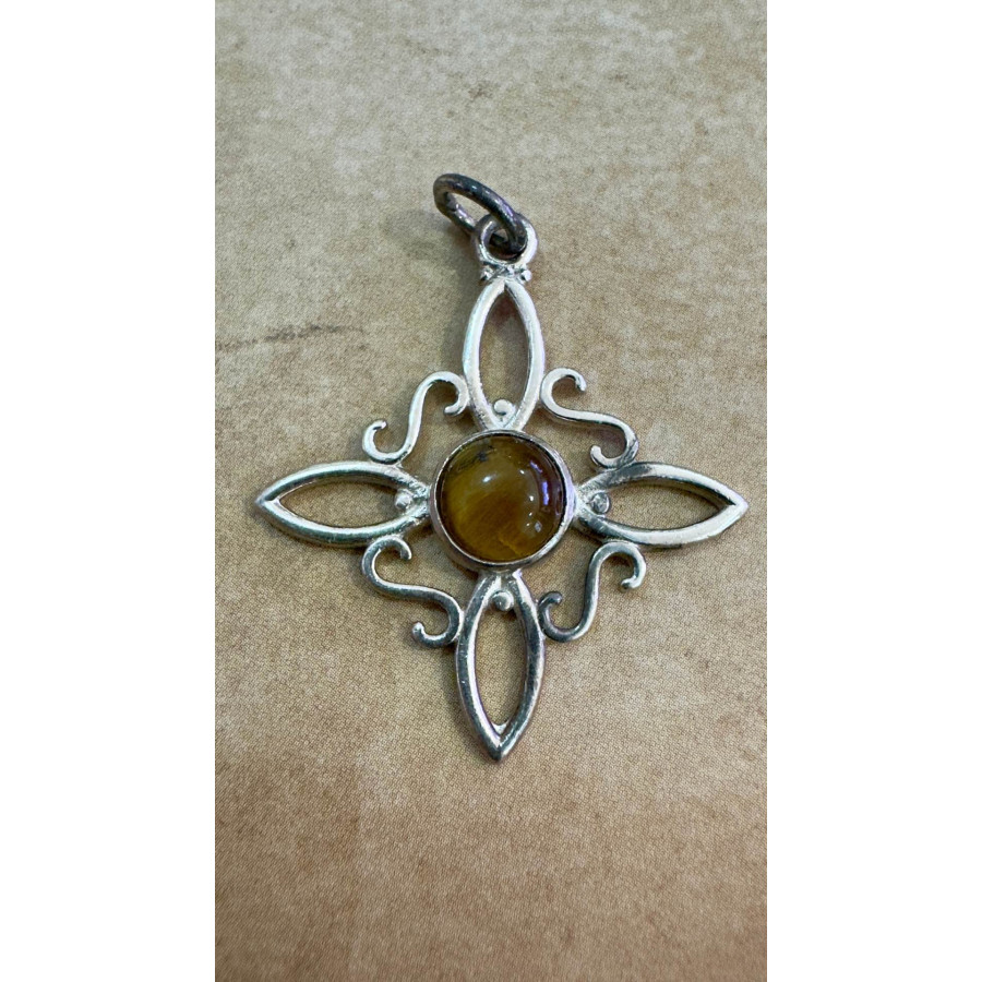 Colgante Nudo de Bruja | Plata con Ojo de Tigre